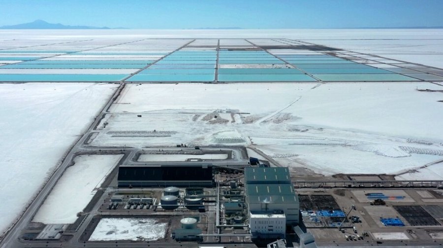 Bolivia has signed an agreement with Uranium One on the construction of a lithium plant